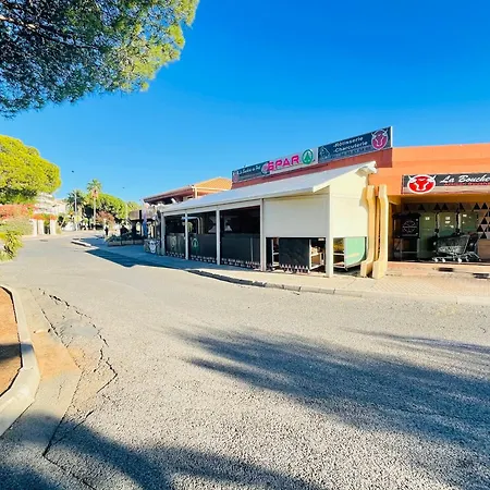 Beau 3 Pieces Vue A St Raphael - Piscine Apartmán *