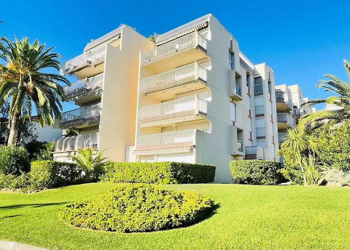 Beau 3 Pieces Vue A St Raphael - Piscine Apartmán Saint-Raphaël